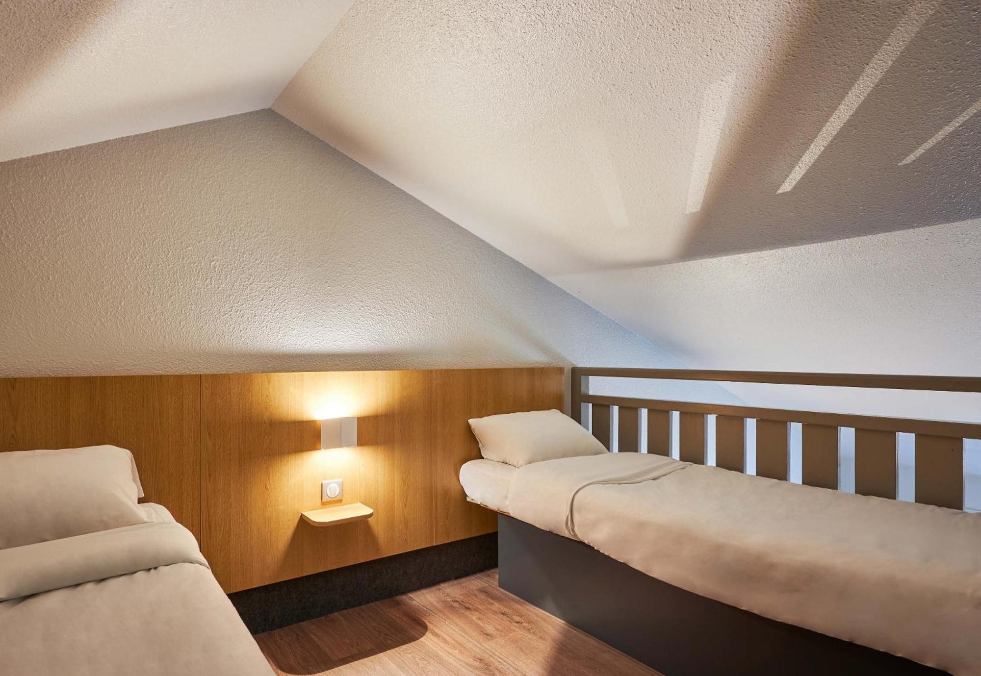 B&B Hotel Cherbourg Экстерьер фото