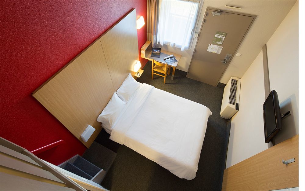 B&B Hotel Cherbourg Экстерьер фото