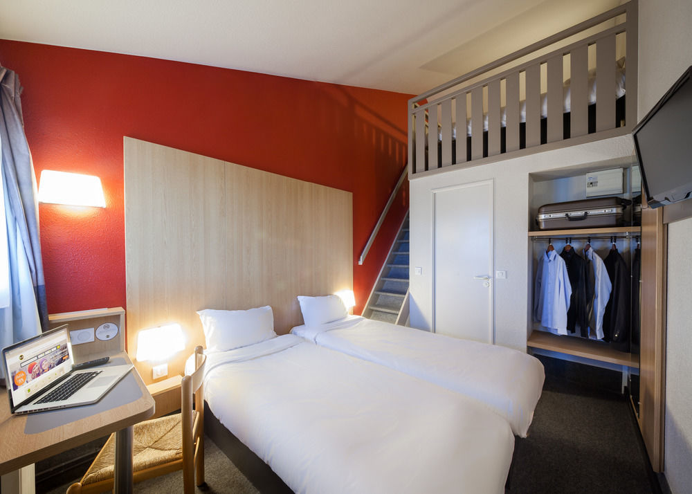 B&B Hotel Cherbourg Экстерьер фото