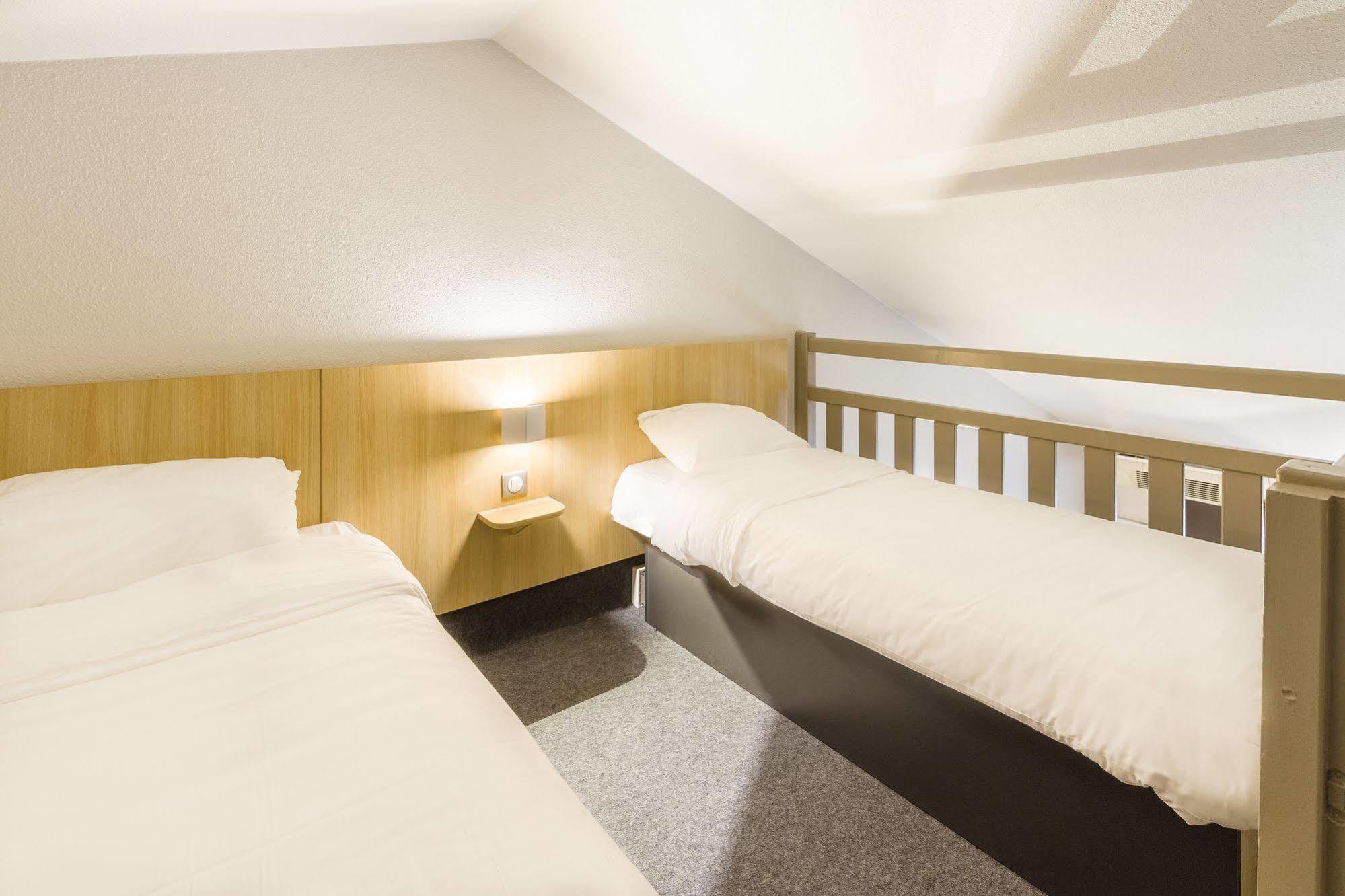 B&B Hotel Cherbourg Экстерьер фото