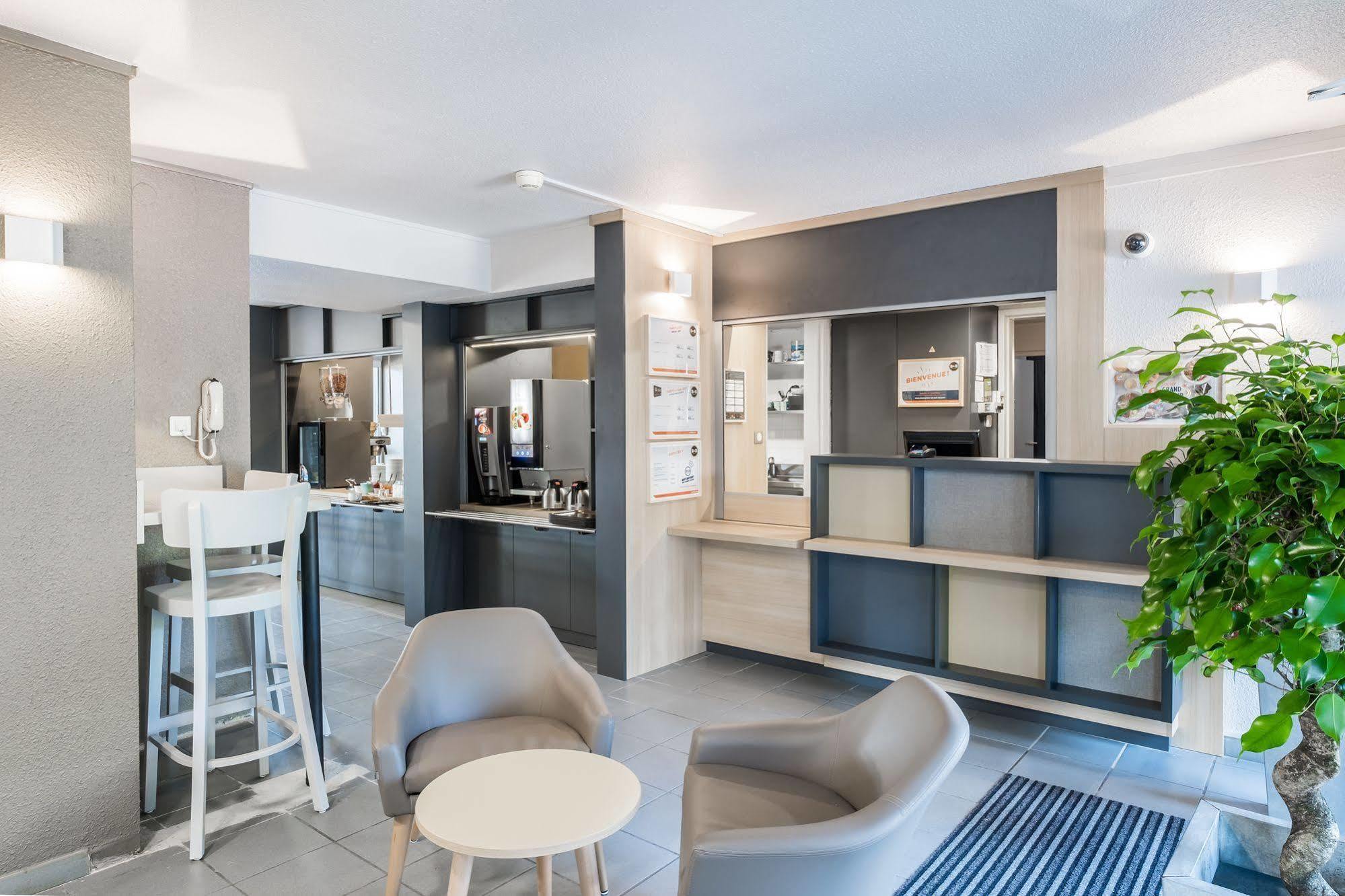 B&B Hotel Cherbourg Экстерьер фото