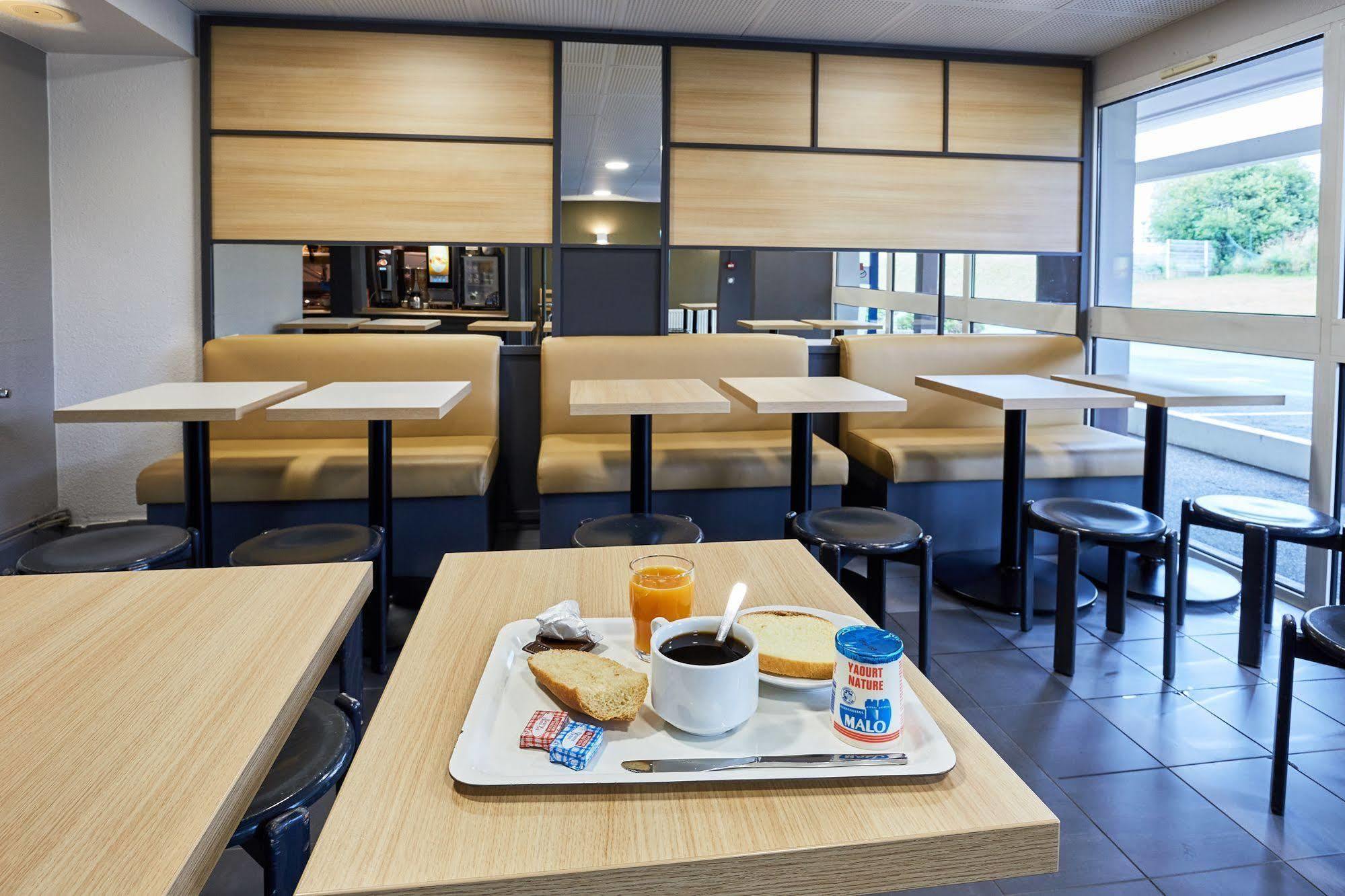 B&B Hotel Cherbourg Экстерьер фото
